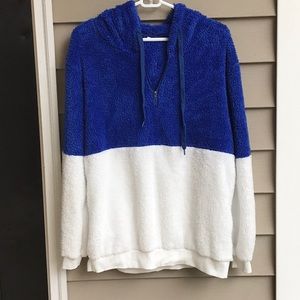 Teddy bear hoodie in cobalt blue,and white. Size XXL